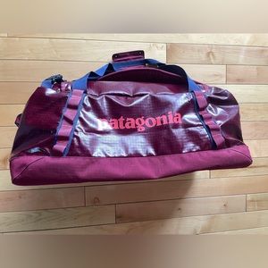 60L Patagonia Black Hole Duffel Bag - Discontinued color and size!